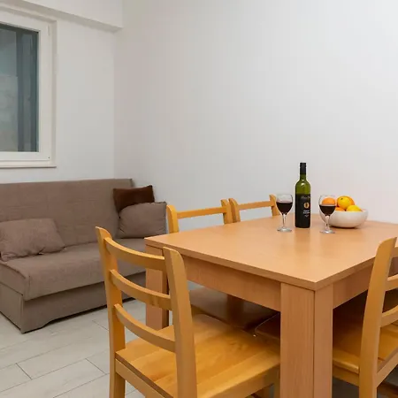 Apartments Villa Milas With Pool Jesenice  Exterior photo