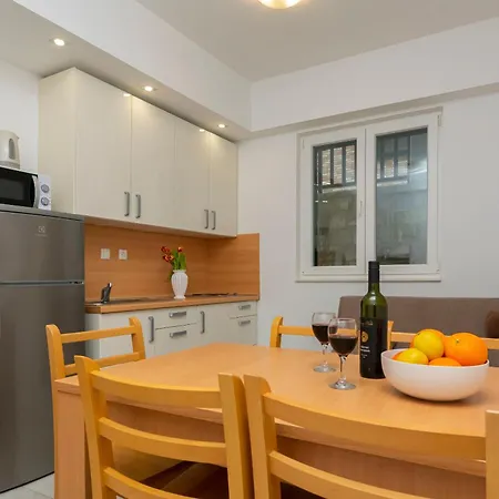 Apartments Villa Milas With Pool Jesenice  Exterior photo