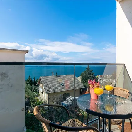 Apartments Villa Milas With Pool Jesenice  Exterior photo
