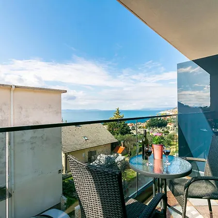 Apartments Villa Milas With Pool Jesenice  Exterior photo